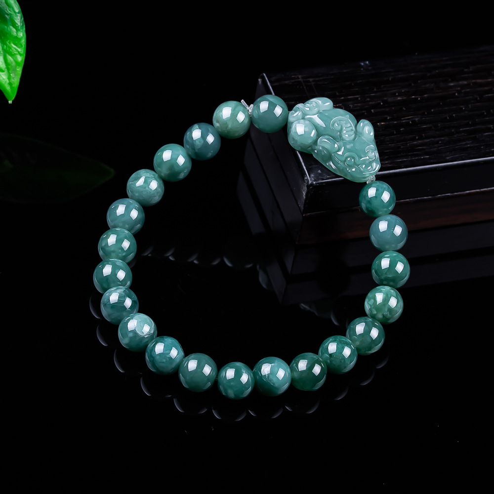 Natural Burmese Jadeite Pixiu  - огляд і ціна Cocktail Shaker Set